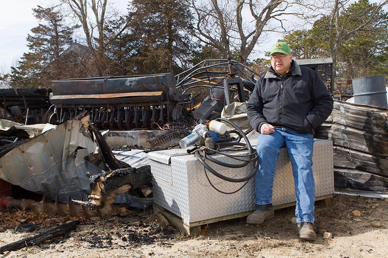 ralph-smith_barn_fire_investigation_01.jpg