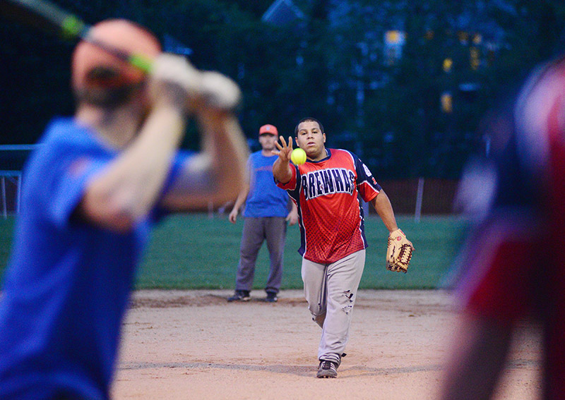 Matt-Rivers-pitching.JPG