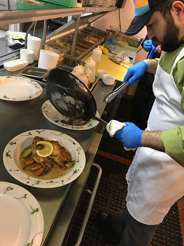Dine_Oceanview_03.jpg