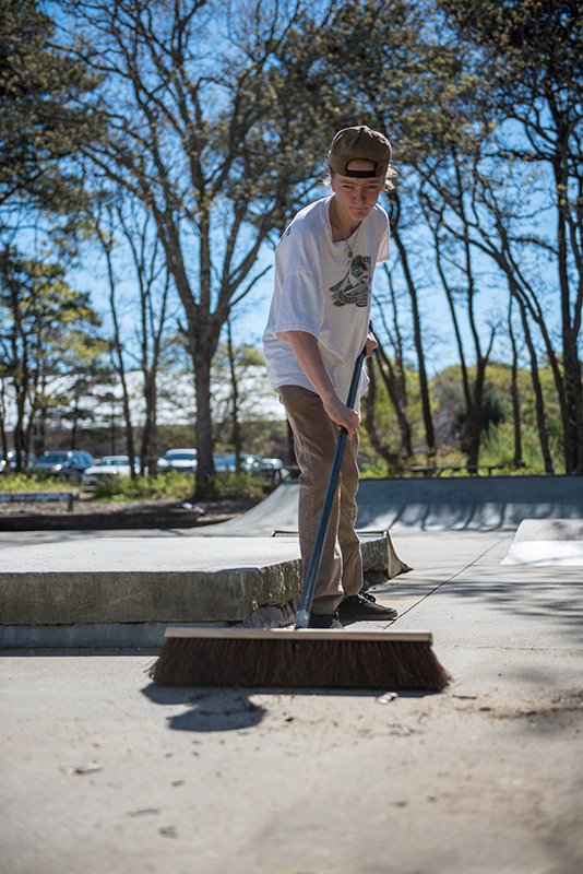 GEM_MVRHS-Volunteer-Day_Gary-Winpthrope_04.jpg