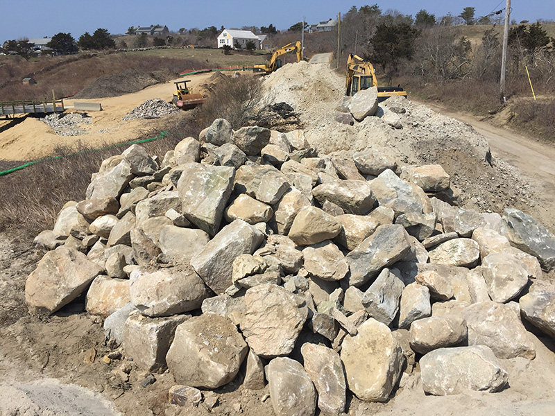 Squibby-Retaining-Wall.JPG
