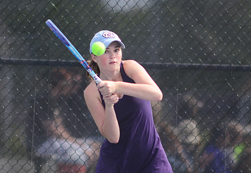 Hannah Rabasca keeps her eyes on the ball.