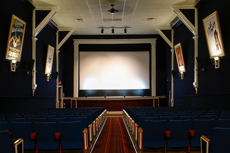 Strand-Theatre_06.jpg