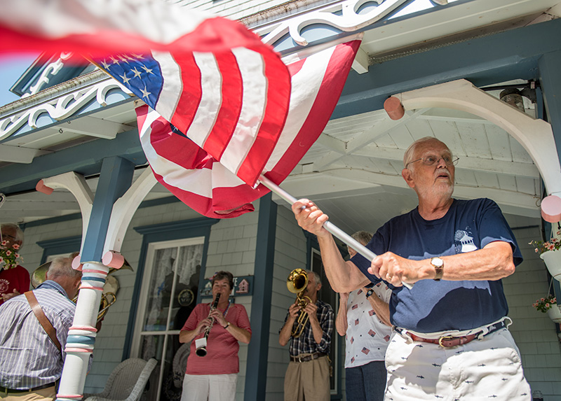 GEM_Fourth-of-July_Kids-Parade_Bob-Bogle_04