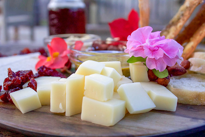 BB_Bad-Marthas_Cheese-Plate_03.jpg