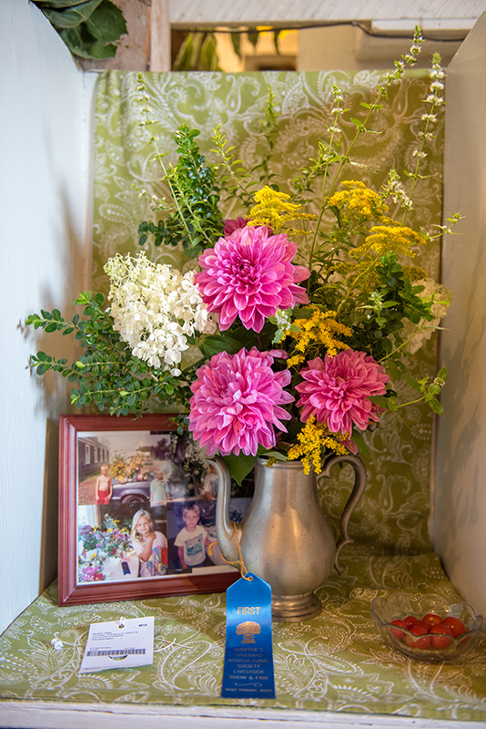Susan Boass’ first place fair themed flower arrangement.