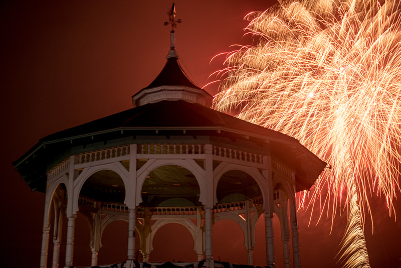 GEM_OB-Fireworks_09