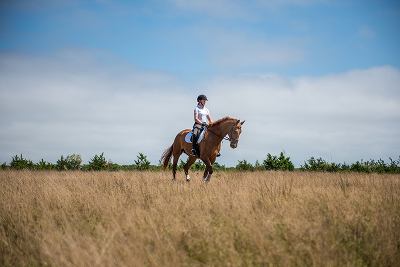 GEM_Maddy-Alley_Horseback-Riding-Workout_01.jpg