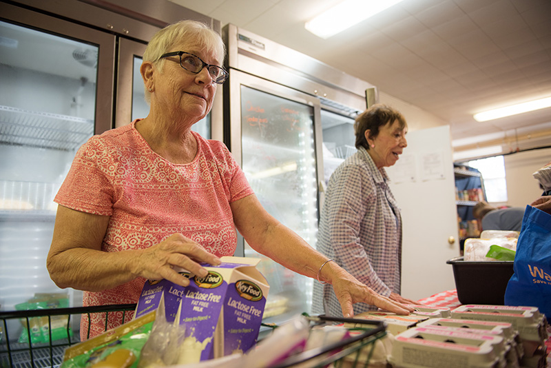 GEM_Food-Pantry_Gail-Spear_06.jpg