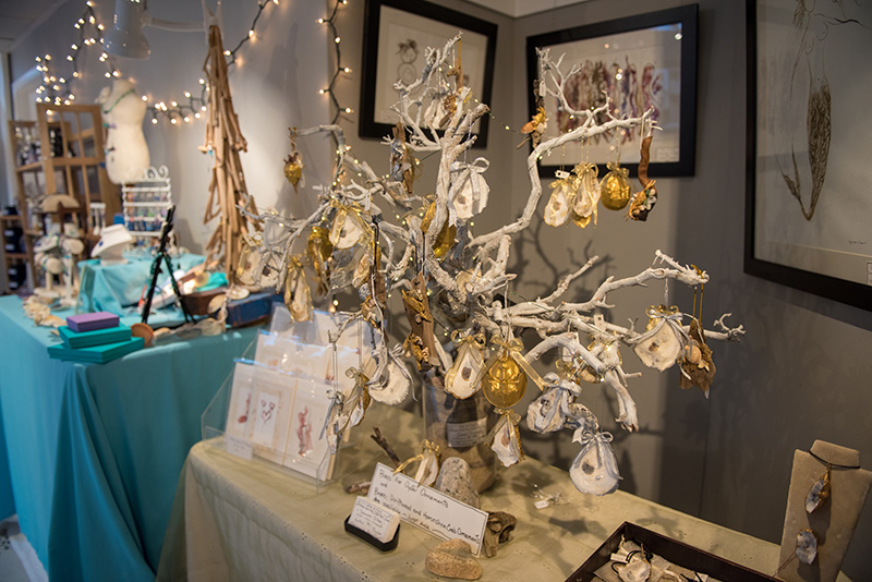GEM_Holiday-Shops_04.jpg
