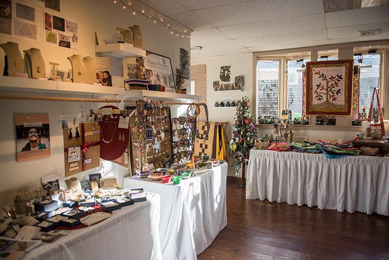 GEM_Holiday-Shops_10.jpg
