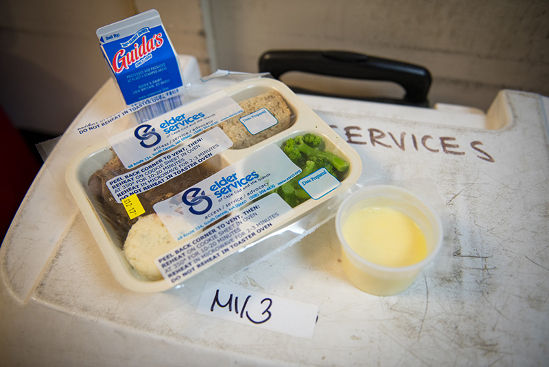 GEM_Meals-on-Wheels_Bill-Glazier_01.jpg