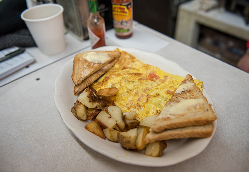 GEM_Dine_Dock-St-Diner_Omelette_11.jpg