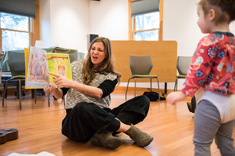 GEM_WT-Lib_Childrens-Class_Laura-Jordan_04.jpg