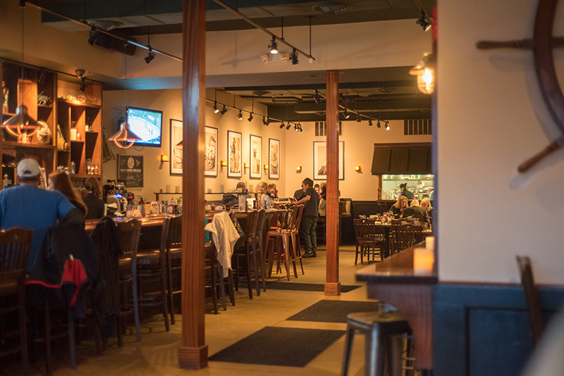 GEM_Chowder-Co_Burger-Night_04.jpg