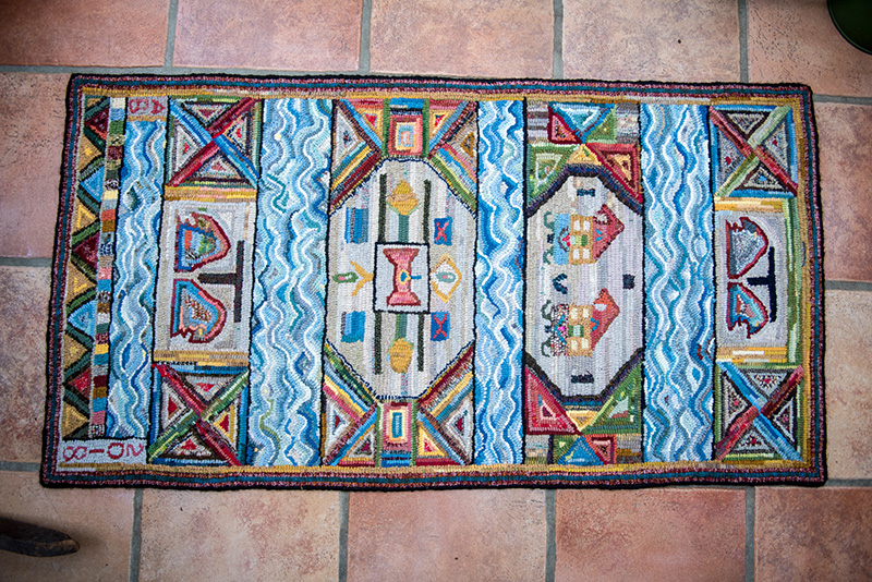 GEM_Hooking-Rugs_Sandy-Broyard_07.jpg