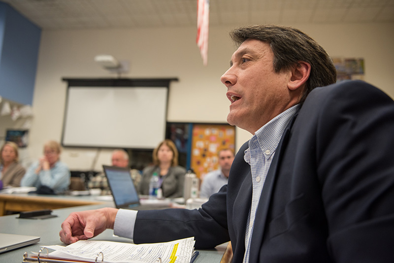 GEM_School-Committee_Turf-vs-Grass_Richie-Smith_10.jpg