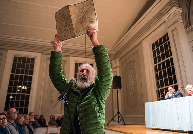 GEM_Edgartown-Town-Meeting_08.jpg