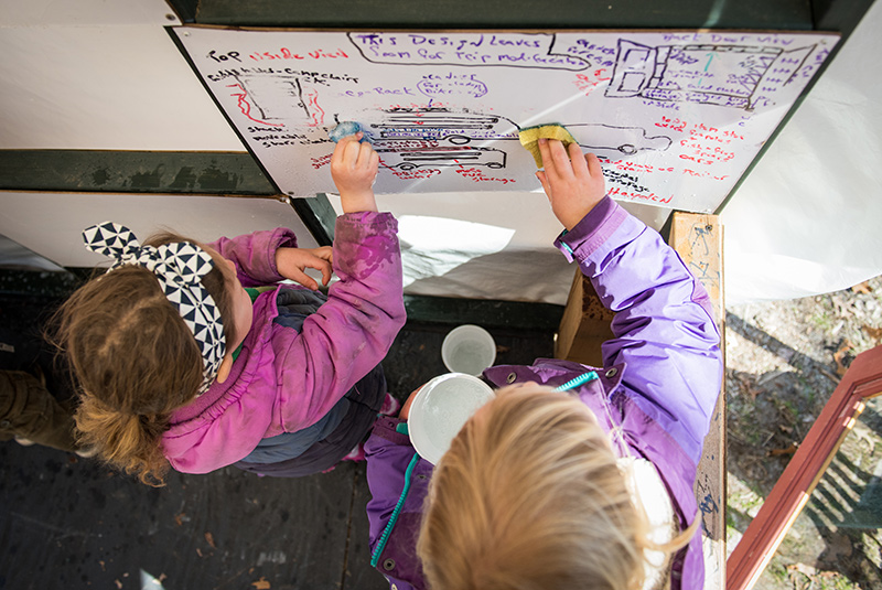 GEM_Makers-Faire_Dreamwagon_Sidney-Morris_09.jpg