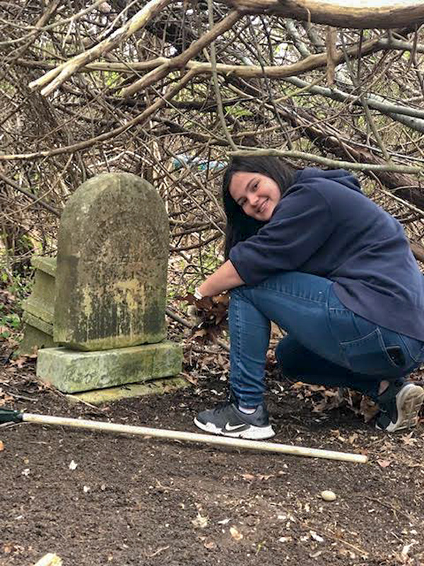Charter-School_Eastville-Cemetery_02.jpg