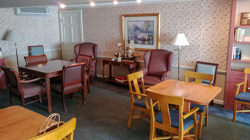 Harborside-Inn_BEFORE_34.jpg