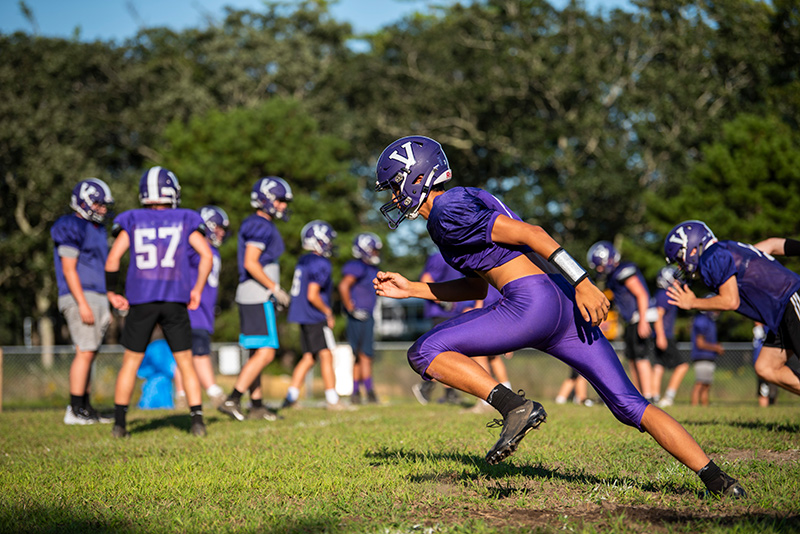GEM_MVRHS_Football_03.jpg
