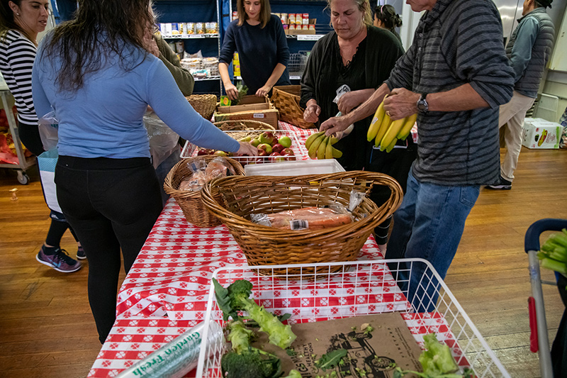 LP_Food_Pantry_03.jpg