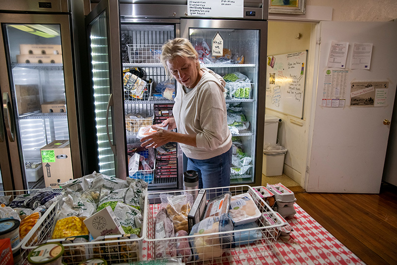 LP_Food_Pantry_06.jpg
