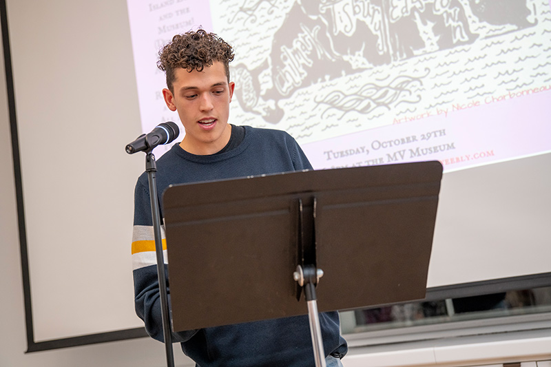 LP_Island_Lore_Open_Mic_05.jpg