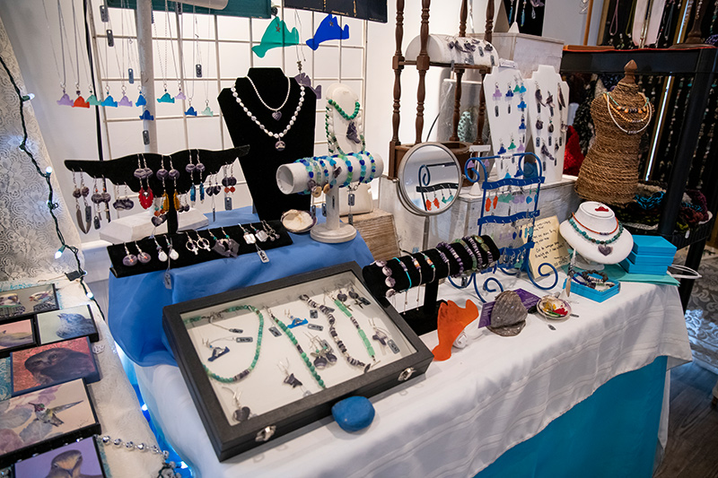 LP_Vineyard_Holiday_Gift_Shop_16.jpg