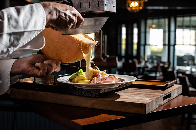 Sargologos_HarborView_Raclette-4374.jpg