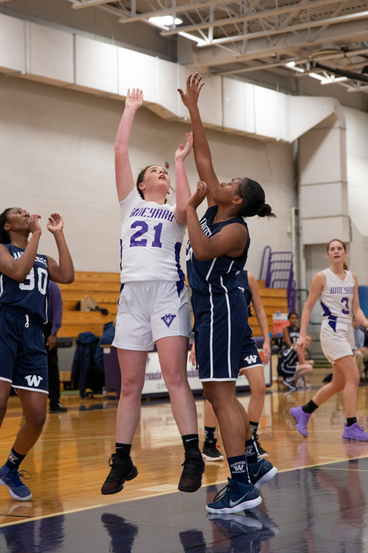 LP_Girls_Basketball_01.jpg