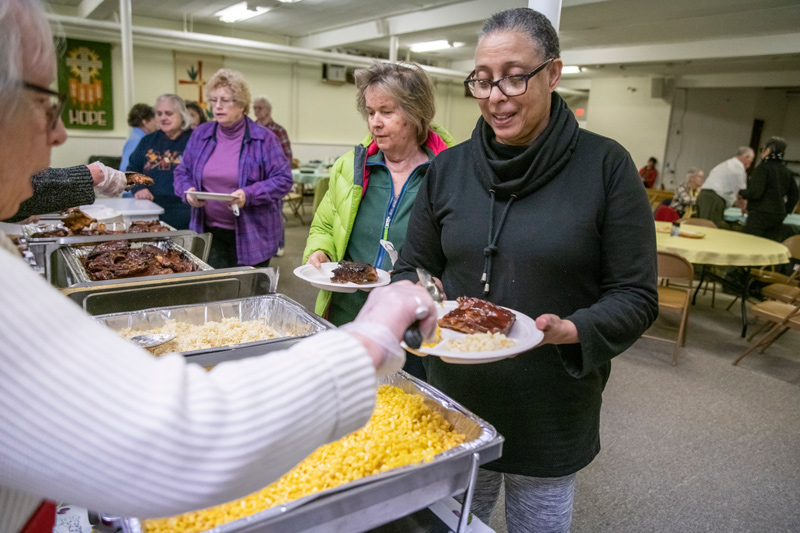 LP_Community_supper_04.jpg