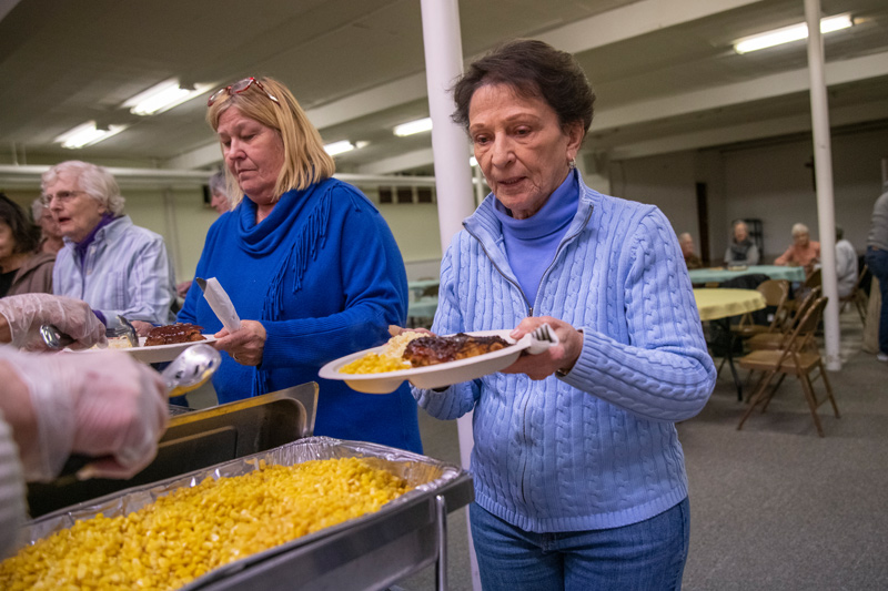LP_Community_supper_05.jpg