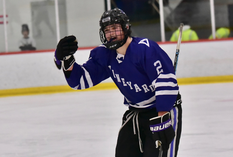 Zarba_Boys_Hockey_Playoffs_07.jpg