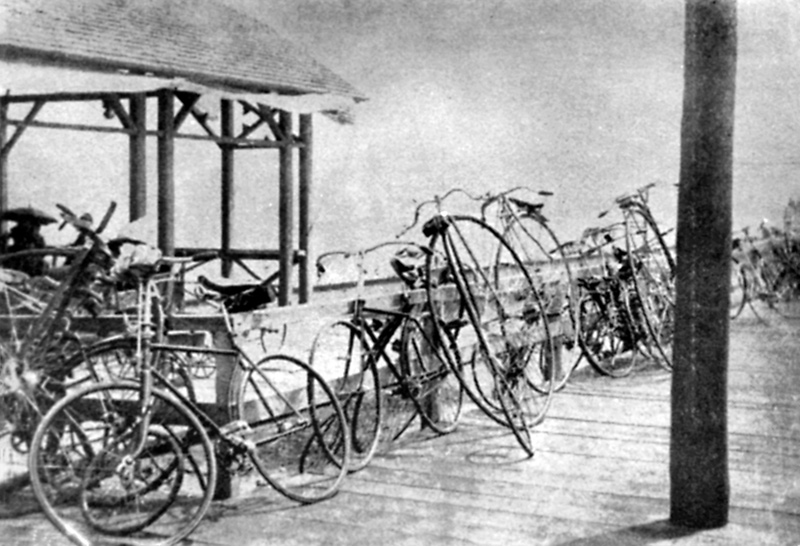 207d-Wild-Bikers-(Boardwalk).jpg