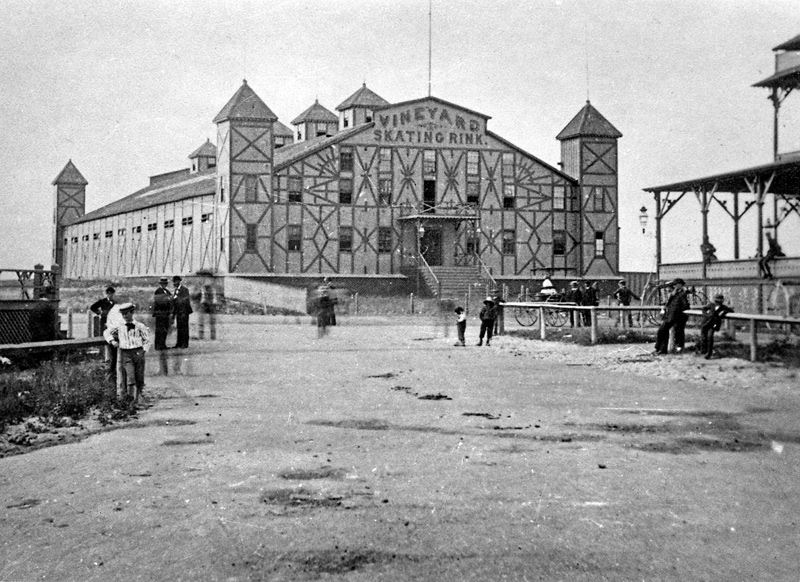 207e-Wild-Bikers-(Skating-RInk).jpg