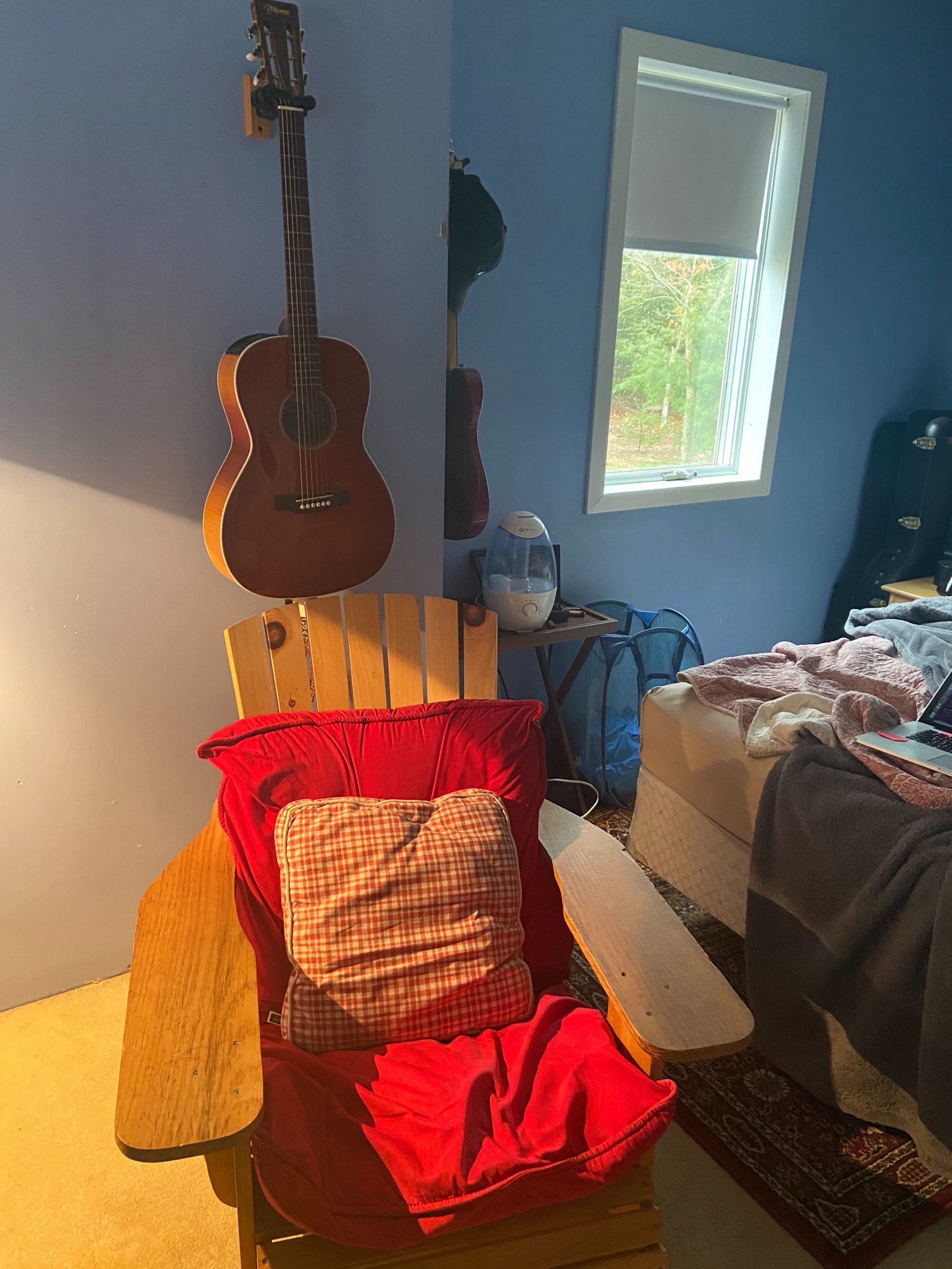 Reporter Lucas Thors’ home work chair.