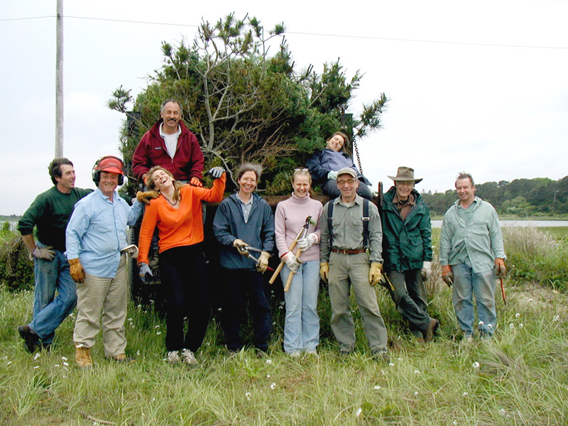 sheriffs-meadow-chappaquiddick-group.jpg