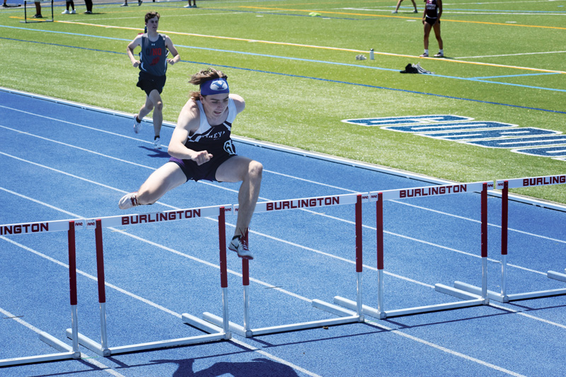 Jonathan-Norton-hurdles.jpg