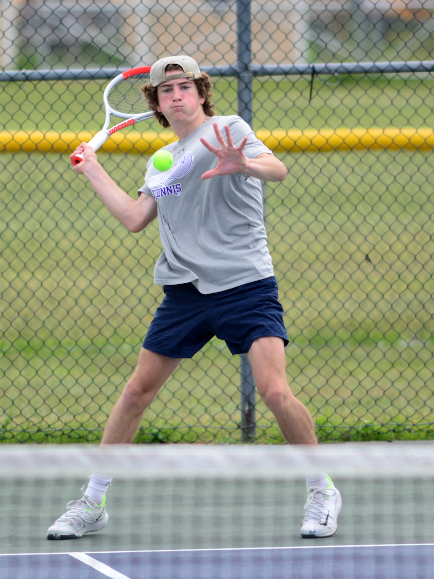 Teagan-Myers-forehand