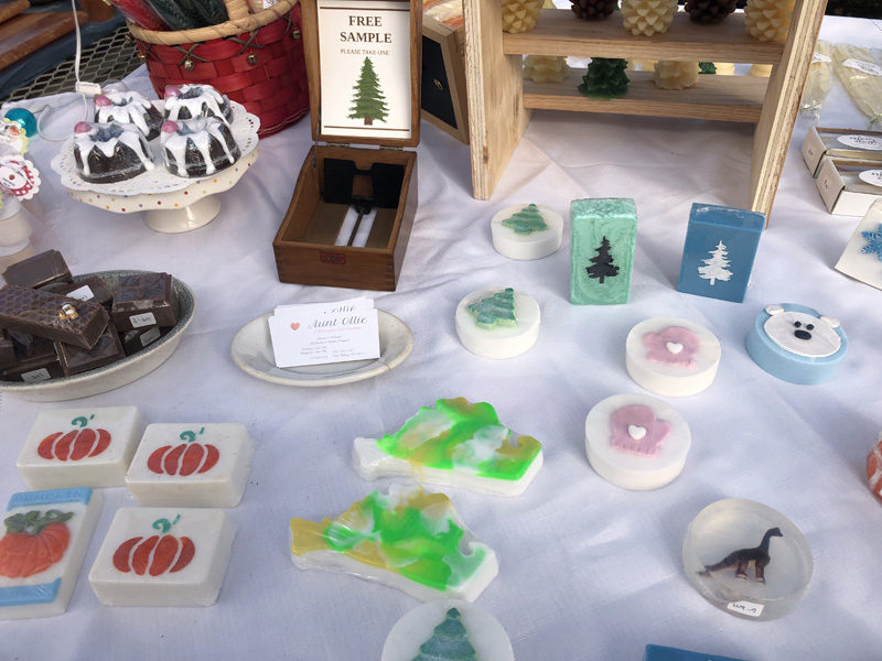 Heather-Gardens-Holiday-gift-shop-12.jpg