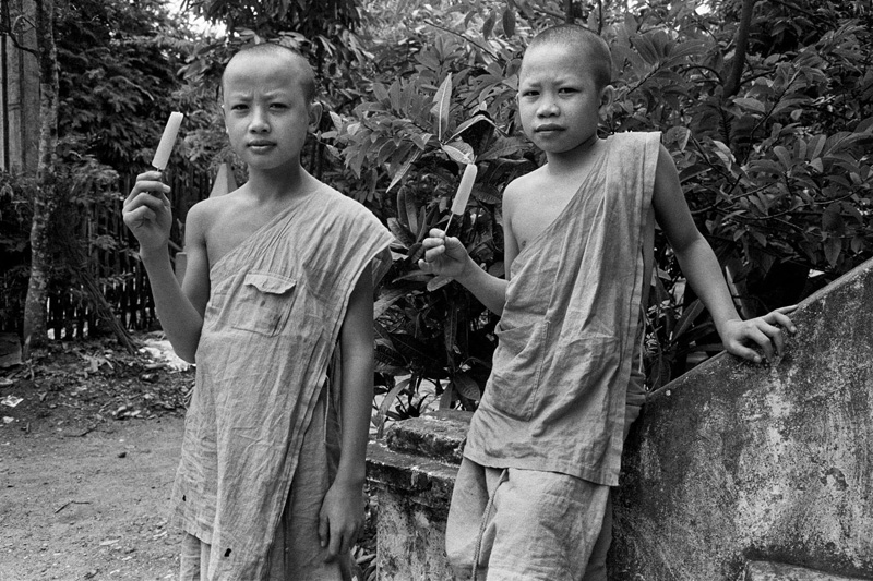 Edward-Grazda-Asia-Calling-10.jpg