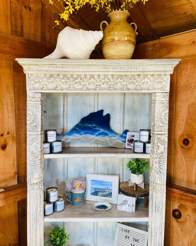 aquila-shop-aquinnah-4.jpg