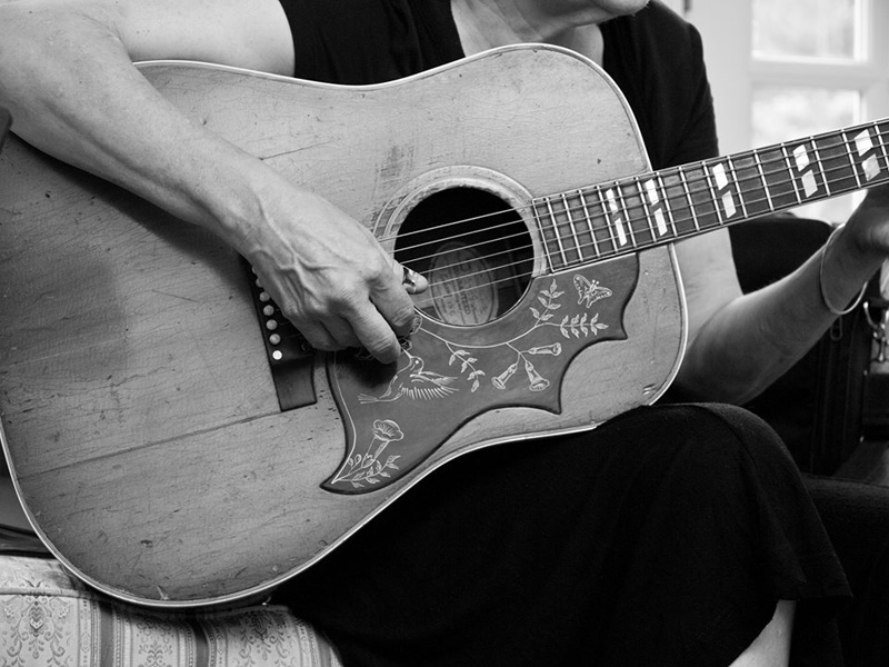jemima-james-guitar.jpg