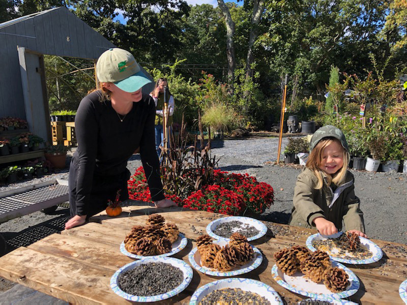 Ashley-dylan-making-bird-feeder2.jpg