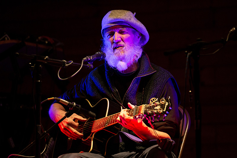 Chilmark-Potluck-Jam_Rick-O’Gorman_01.jpg