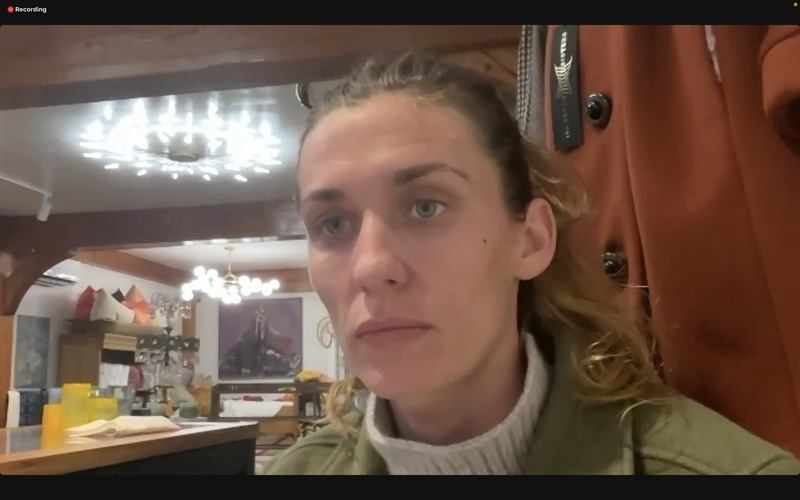 Elizabeth Sinnett_Screen Shot.jpg