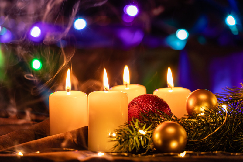christmas-candles-decorations.jpg