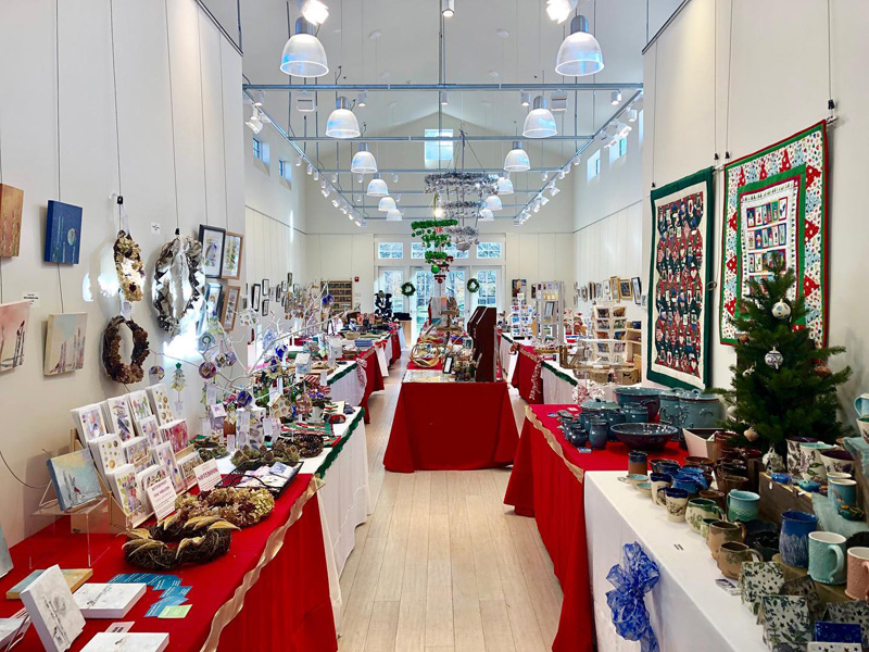 featherstone-holiday-show.jpg